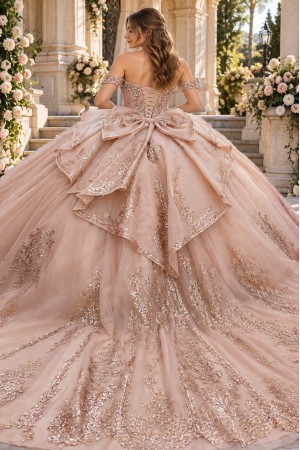 PQ1123-L<br/>Luxurious, glamorous quinceañera design